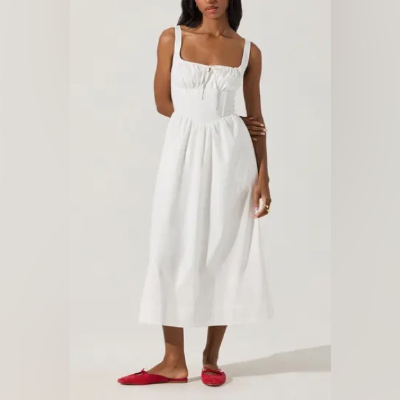 Astr White Maxi Dress With Square Neck And Tie Front